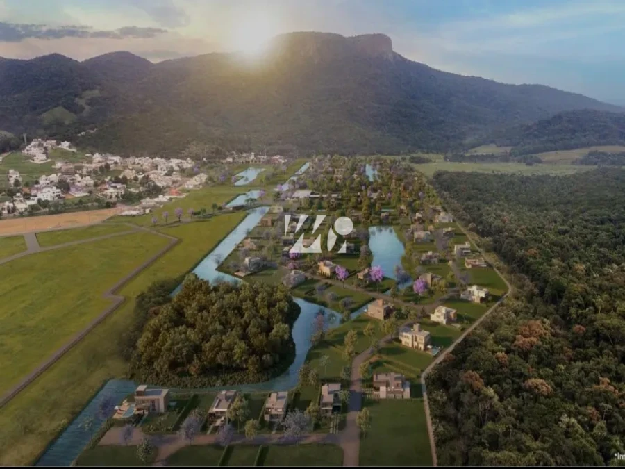 Vista aérea da localização da Pedra Branca em Palhoça, SC
